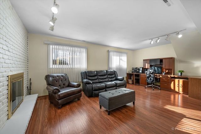 849 Hemlock Drive, Sleepy Hollow, IL 60118