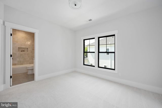8650 MCHENRY ST, Vienna, VA 22180