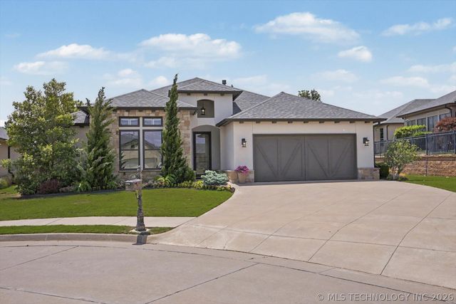 1122 W 84th Place S, Tulsa, OK 74132