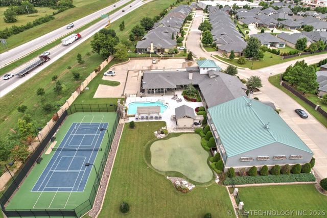 1122 W 84th Place S, Tulsa, OK 74132