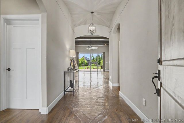1122 W 84th Place S, Tulsa, OK 74132
