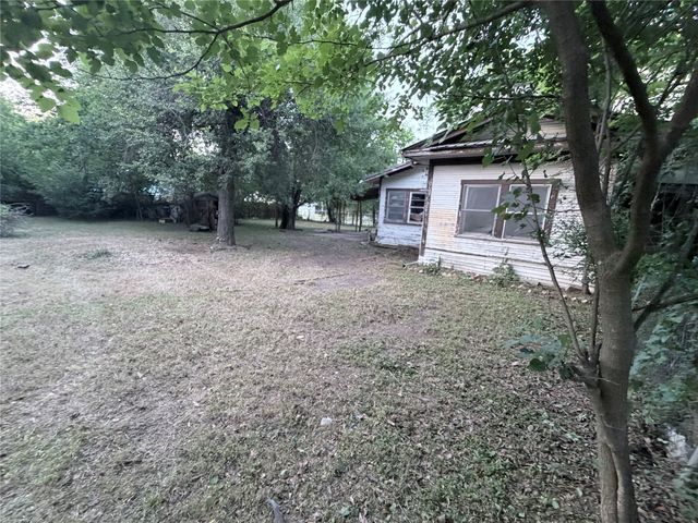 1430 W 1st Avenue, Corsicana, TX 75110