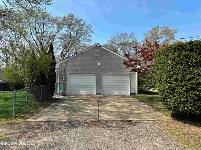 653 Elwood Street, Forked River, NJ 08731