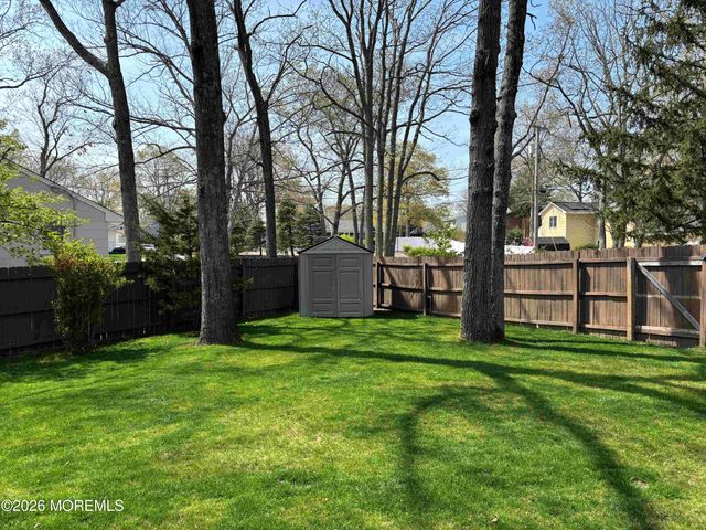 653 Elwood Street, Forked River, NJ 08731