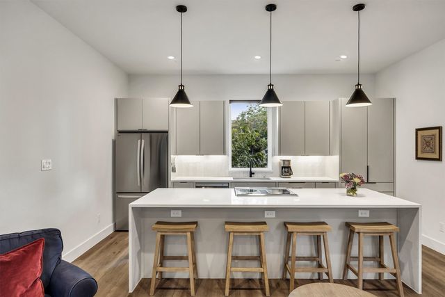 2210 Shea Road 102, Dallas, TX 75235