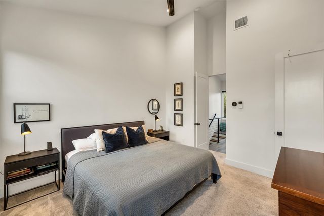 2210 Shea Road 102, Dallas, TX 75235