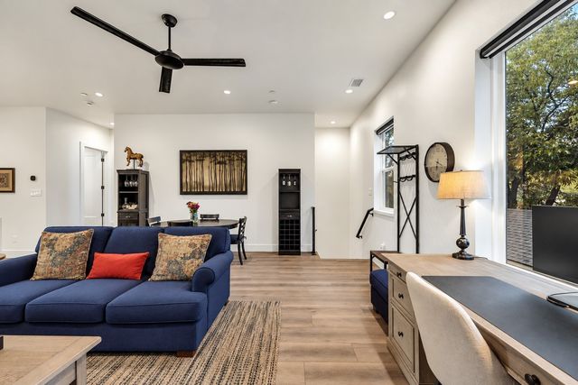 2210 Shea Road 102, Dallas, TX 75235