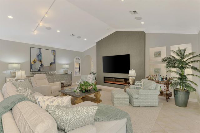 256 PENSACOLA ROAD, Venice, FL 34285