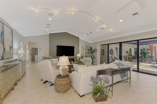 256 PENSACOLA ROAD, Venice, FL 34285