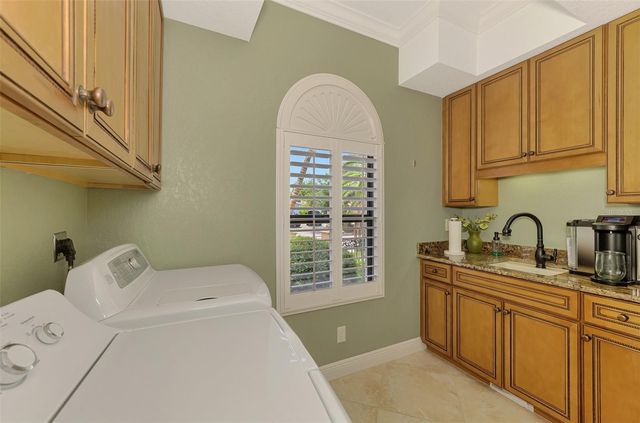 256 PENSACOLA ROAD, Venice, FL 34285