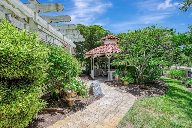 256 PENSACOLA ROAD, Venice, FL 34285