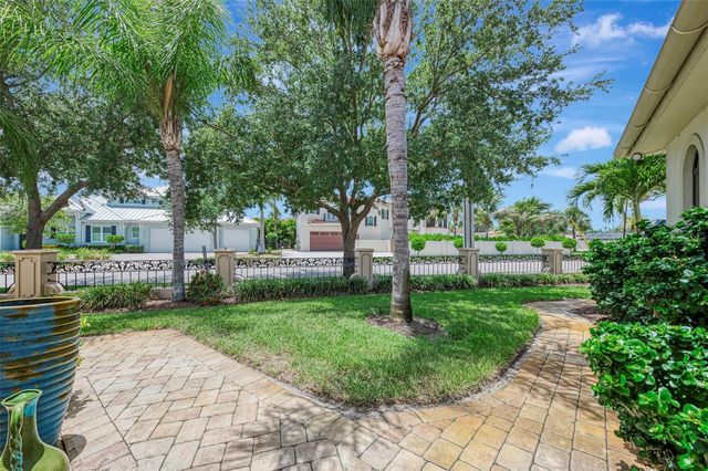256 PENSACOLA ROAD, Venice, FL 34285