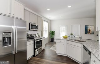 10 Silvercharm Way 196, Dallas, GA 30132