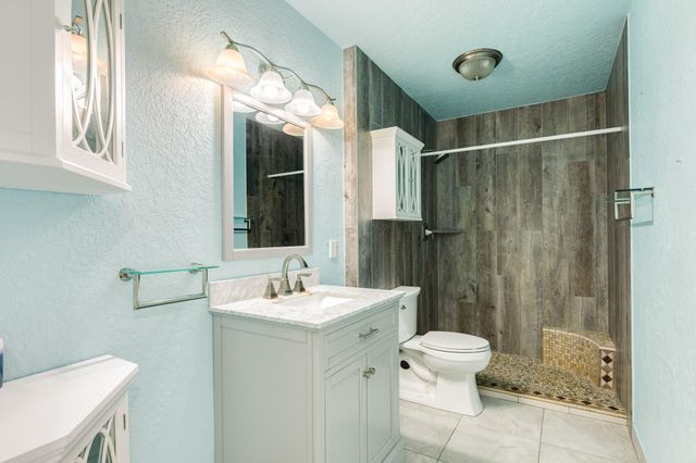 400 Pecan Estates Road C616R, Angleton, TX 77515