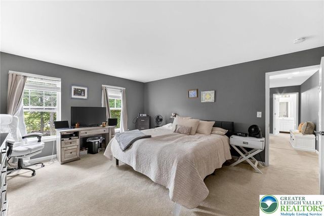 2330 Southridge Drive, Price Twp, PA 18302