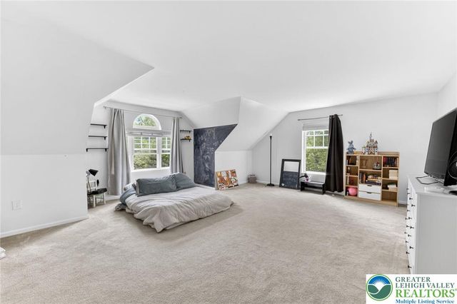 2330 Southridge Drive, Price Twp, PA 18302