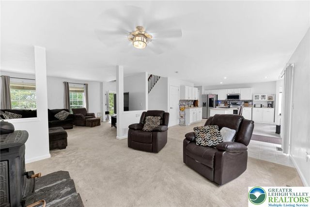2330 Southridge Drive, Price Twp, PA 18302