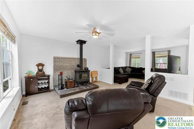 2330 Southridge Drive, Price Twp, PA 18302