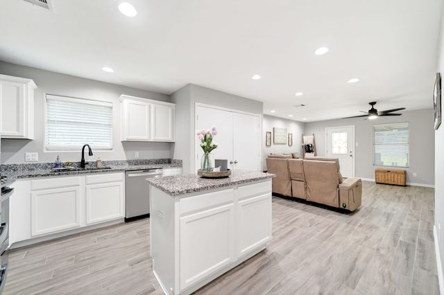 103 Avery Lane, Fate, TX 75189