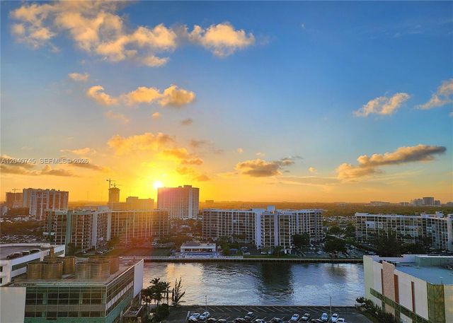 3505 S Ocean Drive PENTHOUSE 1502, Hollywood, FL 33019