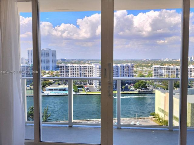 3505 S Ocean Drive PENTHOUSE 1502, Hollywood, FL 33019