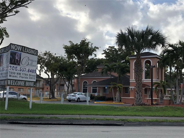 7140 NW 179th St 204, Hialeah, FL 33015