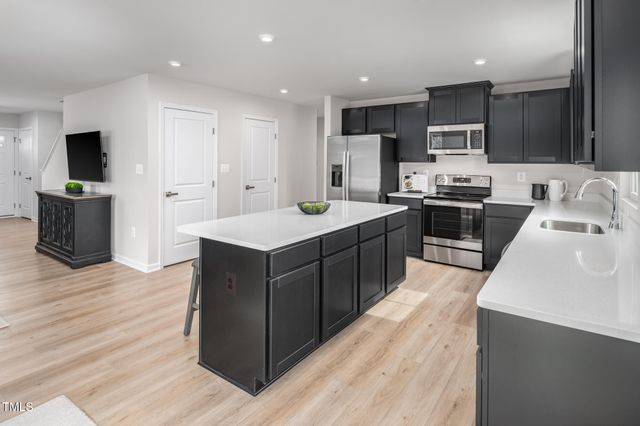 1504 Ivy Meadow Lane, Zebulon, NC 27597