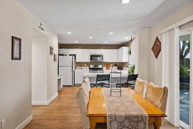4237 Crazy Horse Rd, Cameron Park, CA 95682