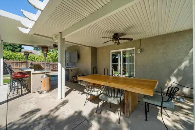4237 Crazy Horse Rd, Cameron Park, CA 95682