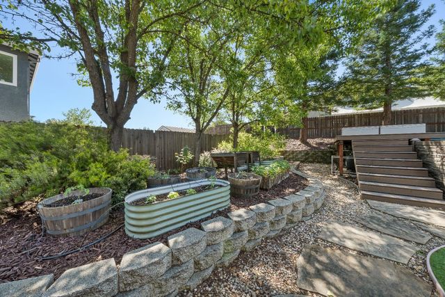 4237 Crazy Horse Rd, Cameron Park, CA 95682
