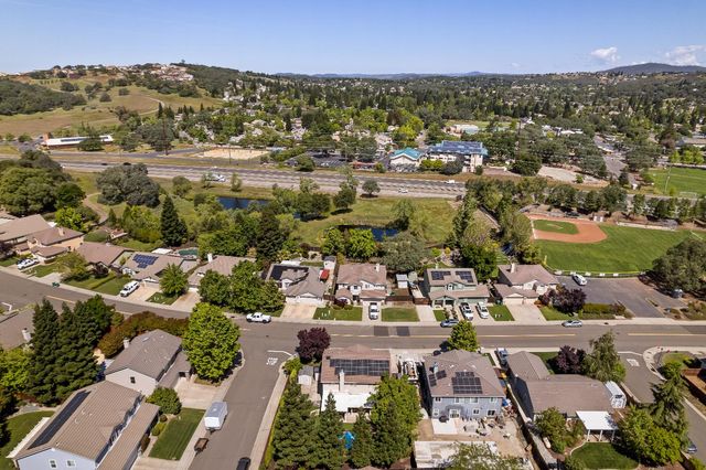 4237 Crazy Horse Rd, Cameron Park, CA 95682