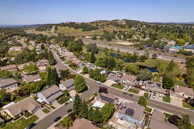 4237 Crazy Horse Rd, Cameron Park, CA 95682