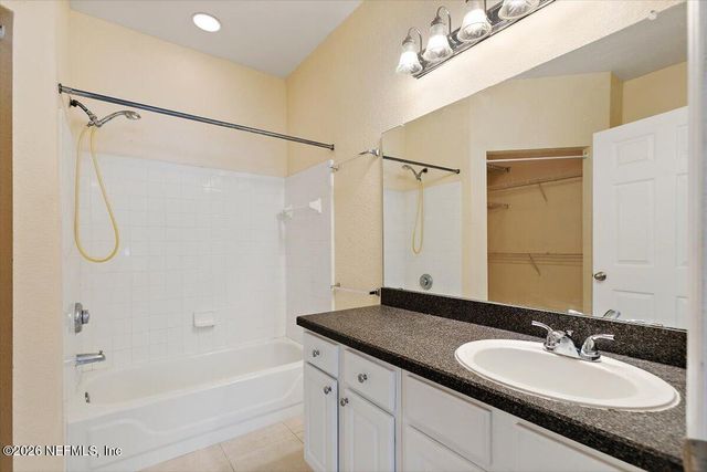 13703 RICHMOND PARK Drive N 2103, Jacksonville, FL 32224