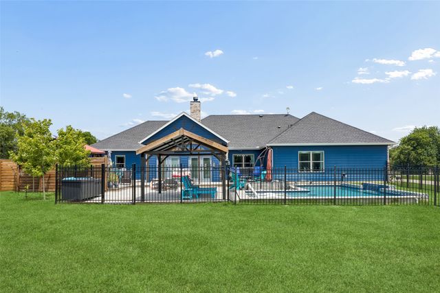 1000 Winding Wood Trail, Scurry, TX 75158