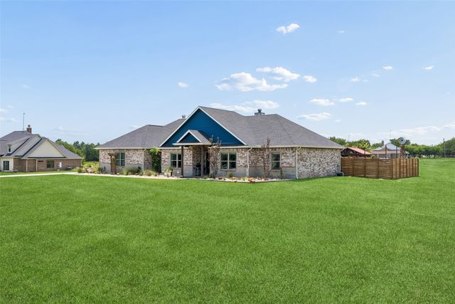 1000 Winding Wood Trail, Scurry, TX 75158