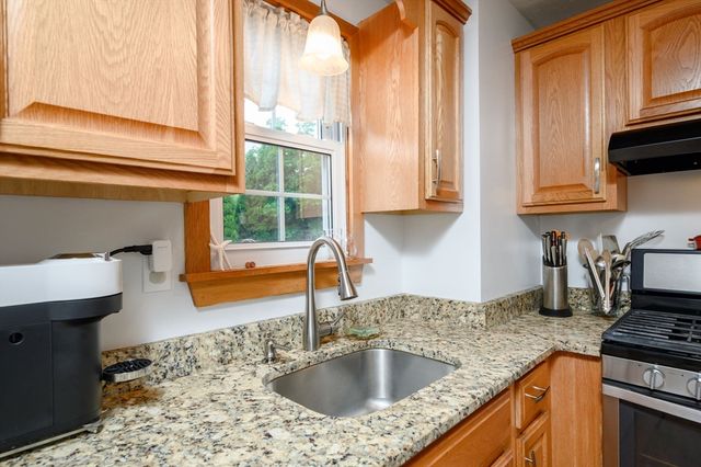 4 Lydon Lane B1-4, Halifax, MA 02338