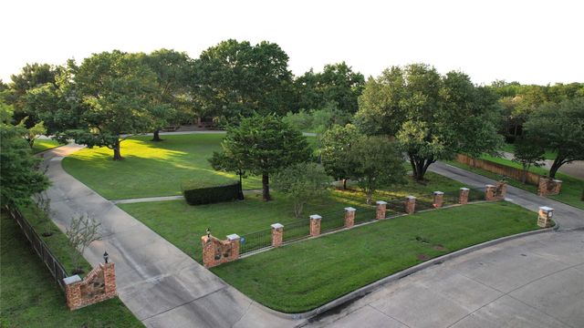 217 Sunray Lane, Sunnyvale, TX 75182