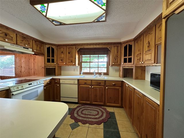 217 Sunray Lane, Sunnyvale, TX 75182