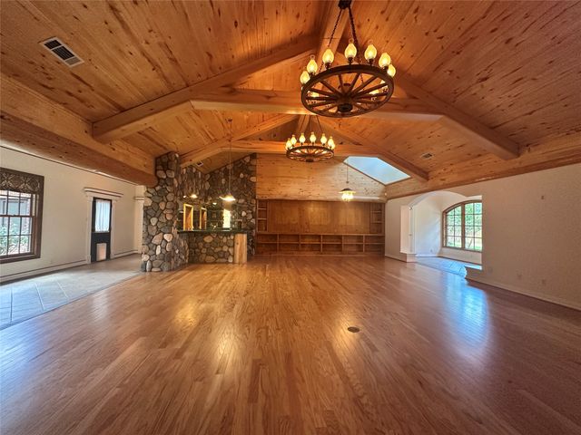 217 Sunray Lane, Sunnyvale, TX 75182