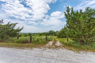 2075 County Road 151, Gainesville, TX 76240