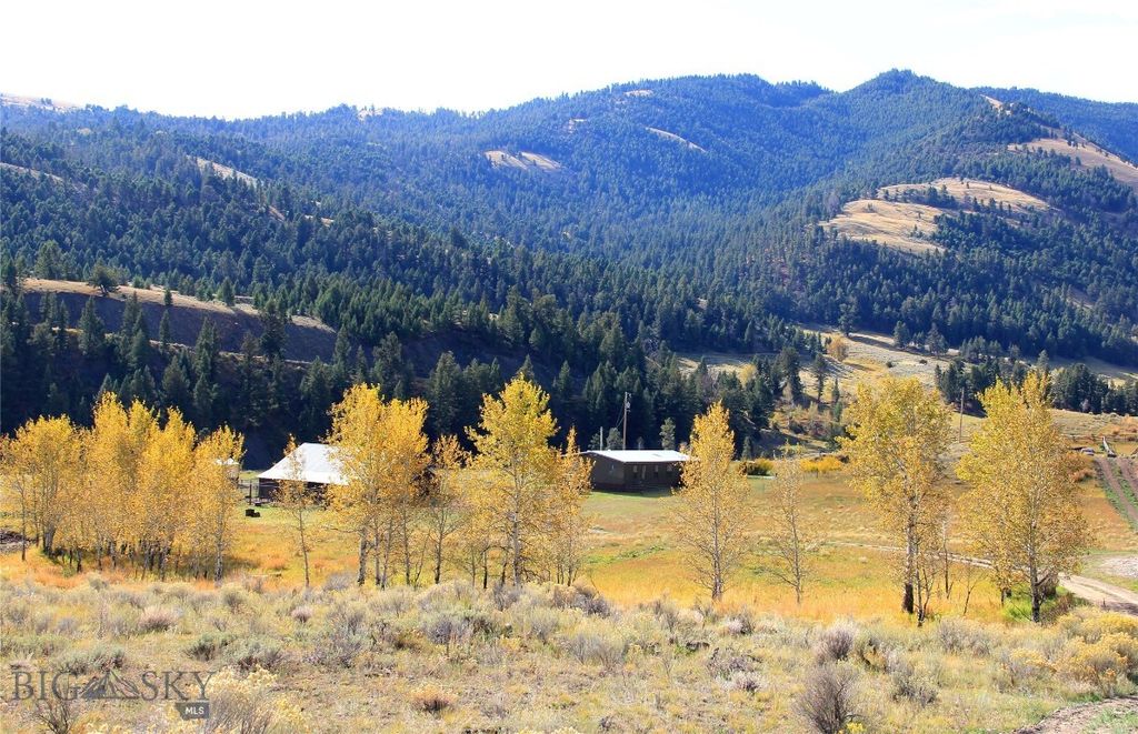 593 Cinnabar Creek W, Gardiner, MT 59030 photo 5