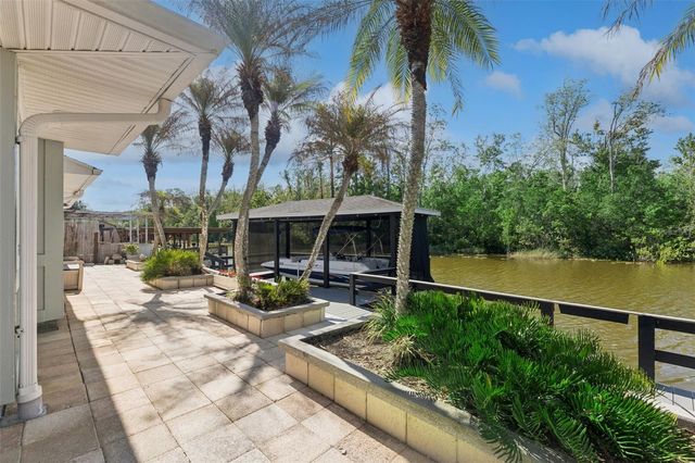 13502 COUNTRY CLUB DRIVE, Tavares, FL 32778