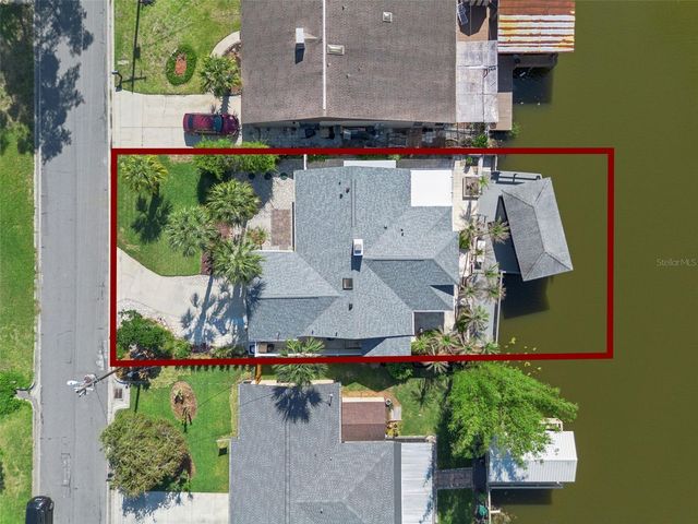 13502 COUNTRY CLUB DRIVE, Tavares, FL 32778