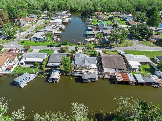 13502 COUNTRY CLUB DRIVE, Tavares, FL 32778