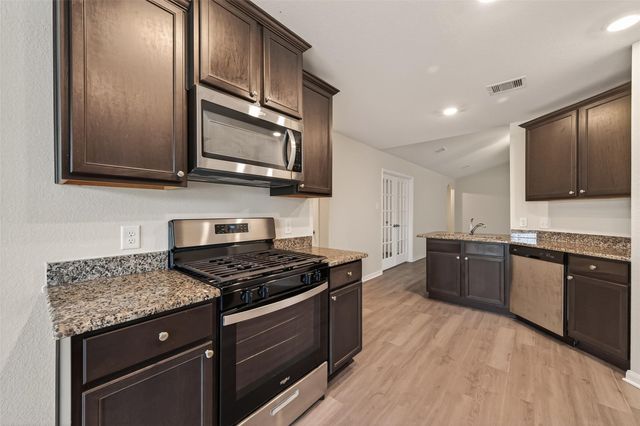 20611 Bauer Moonlight Drive, Hockley, TX 77447