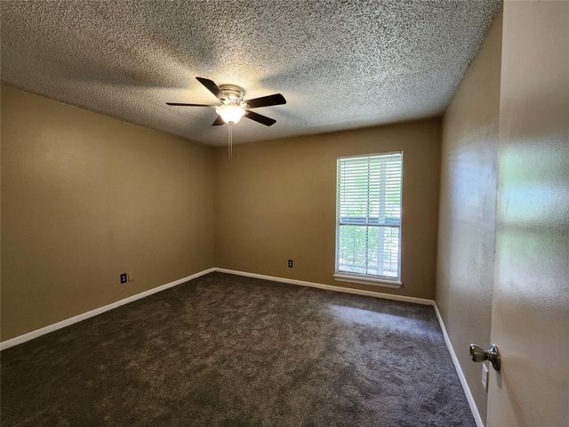 17331 Red Oak Drive 52, Houston, TX 77090