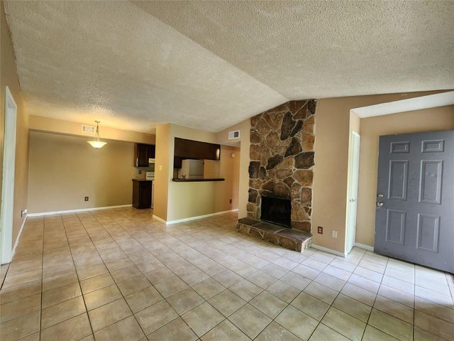 17331 Red Oak Drive 52, Houston, TX 77090