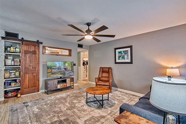 22434 NW 176TH AVENUE, High Springs, FL 32643