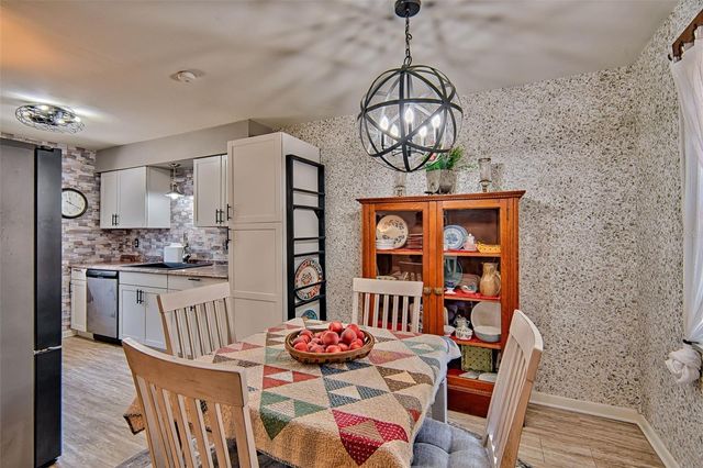 22434 NW 176TH AVENUE, High Springs, FL 32643