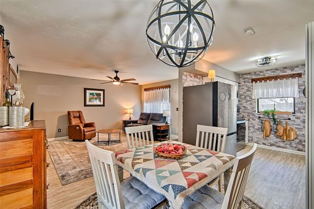 22434 NW 176TH AVENUE, High Springs, FL 32643